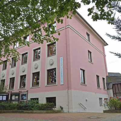 Eingang MeRz Theater